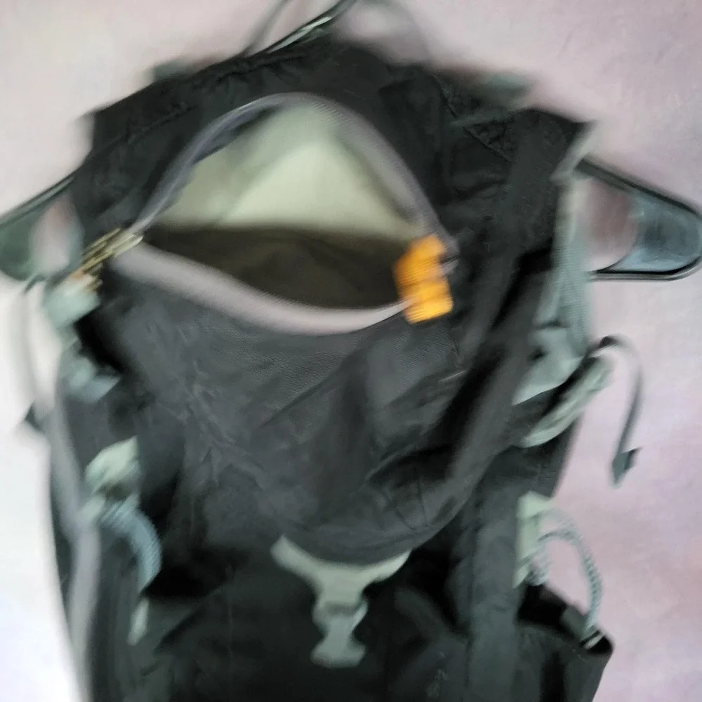 Deuter gently used